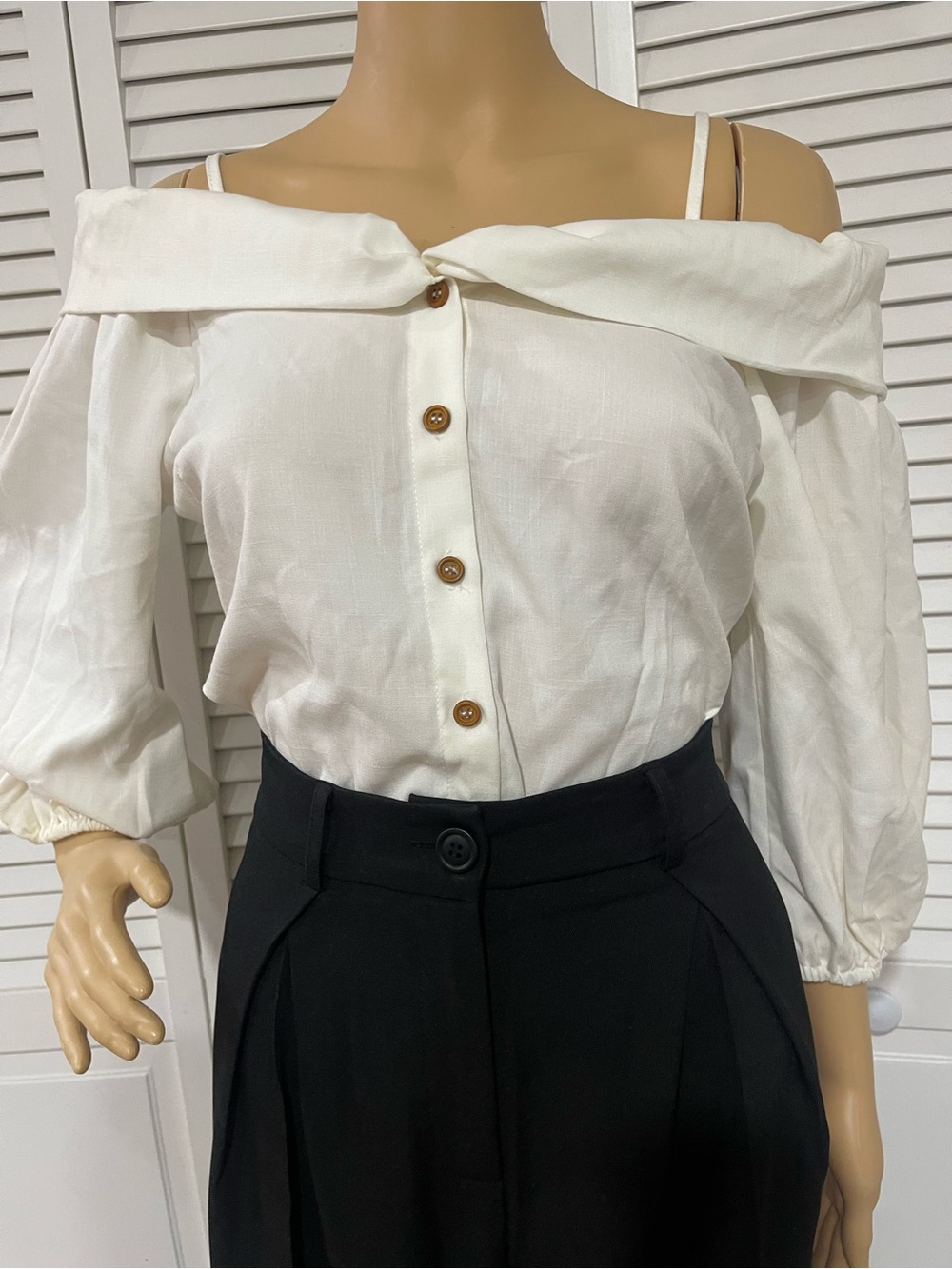 Women's Off-Shoulder Button-Front White Blouse